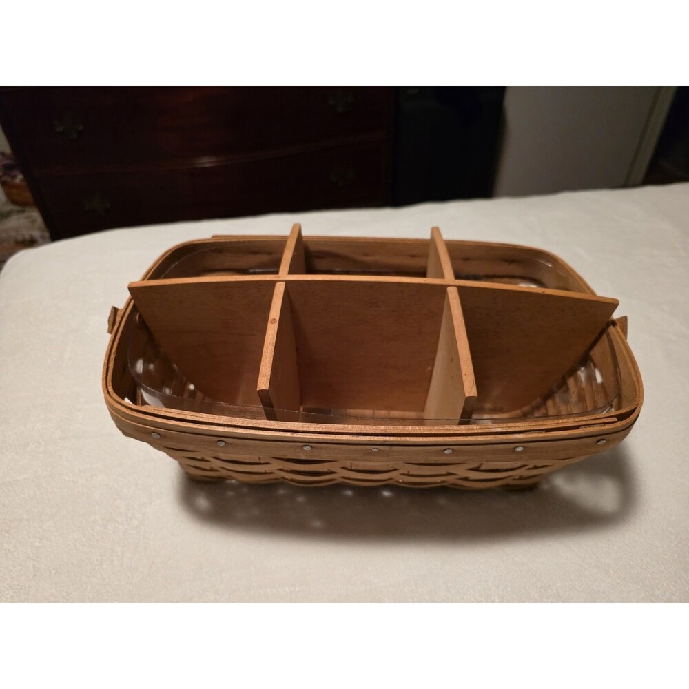 Vintage 1987 Longaberger Market Basket with plastic liner. - Picture 6 of 6